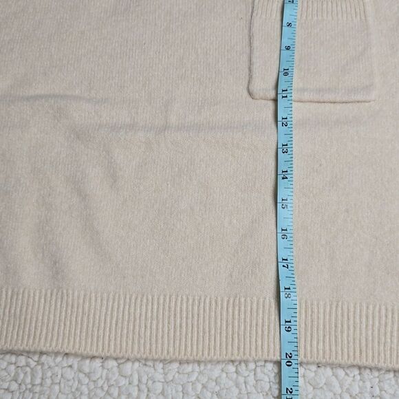 1082 NWT Crew Neck Short Sleeve Chest Pocket Sweater Sz Small - Picture 4 of 5